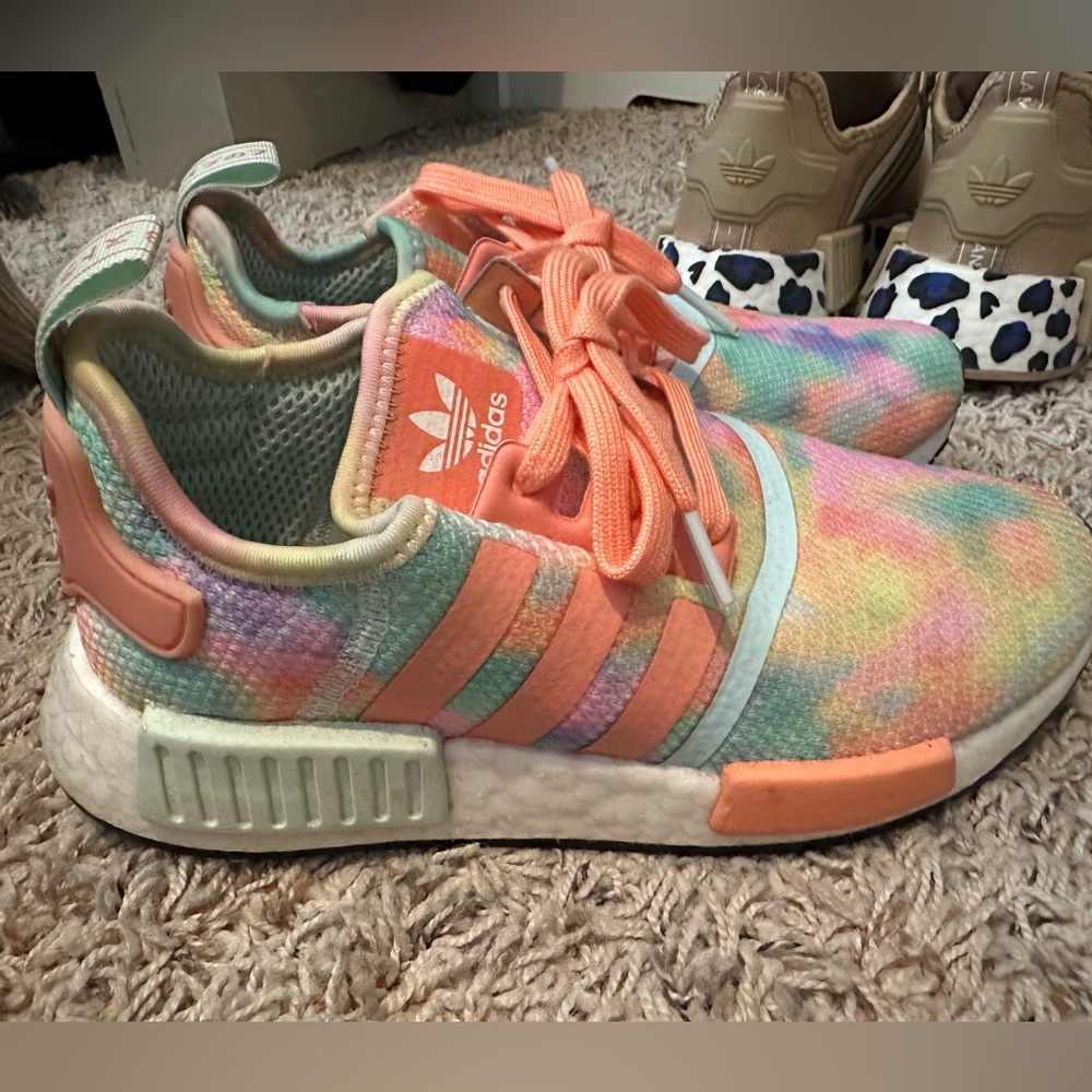 Woman’s adidas fit as woman’s 7